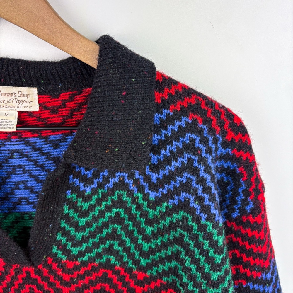 Vintage 100% Wool Collared Red Blue Green Chevron Zig Zag Striped V Neck Sweater - Picture 3 of 7